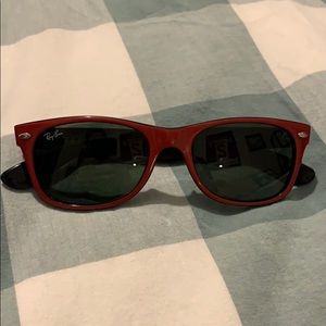 Ray ban new wayfarer sunglasses